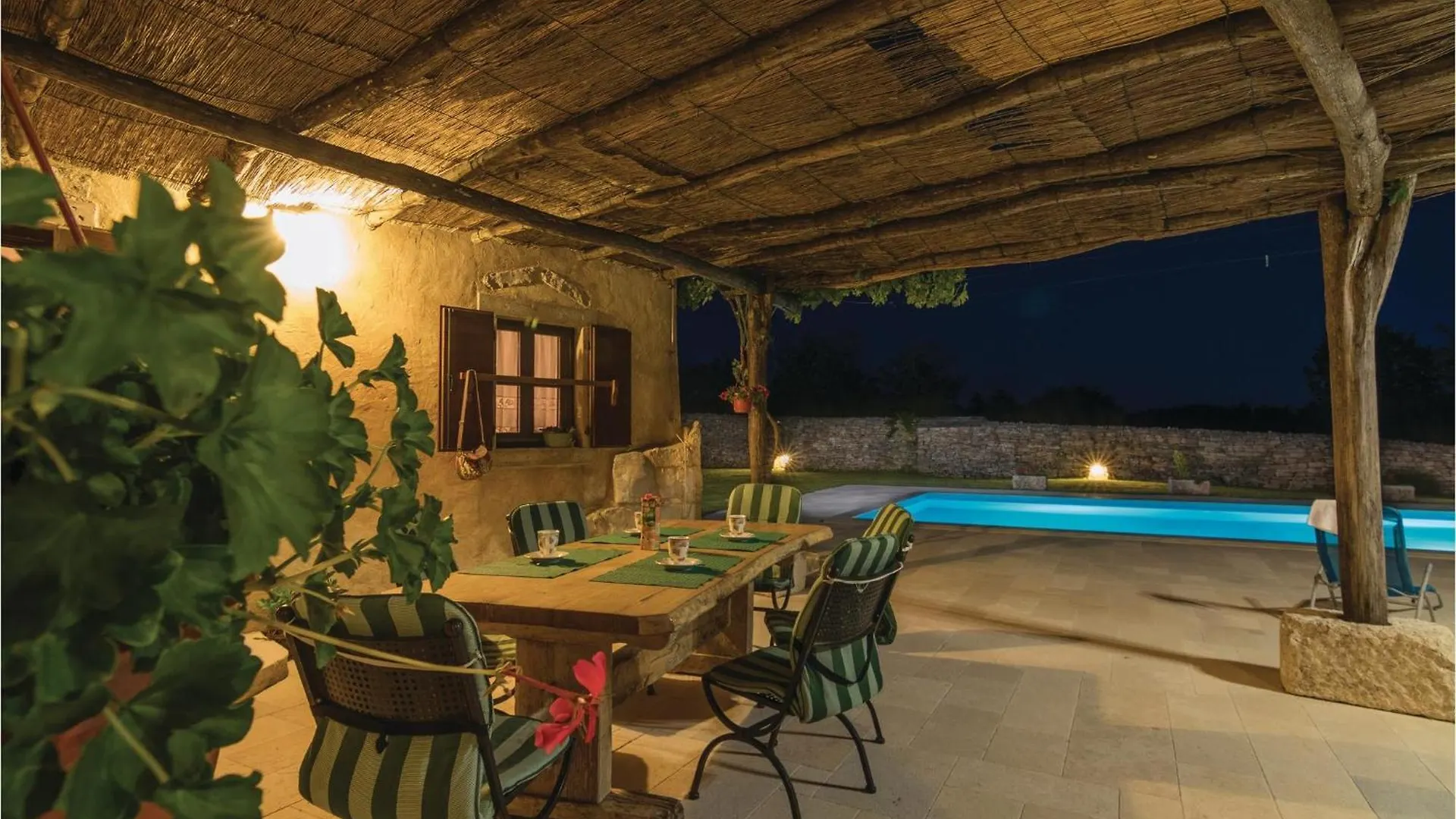 Gorgeous Home In Pazin