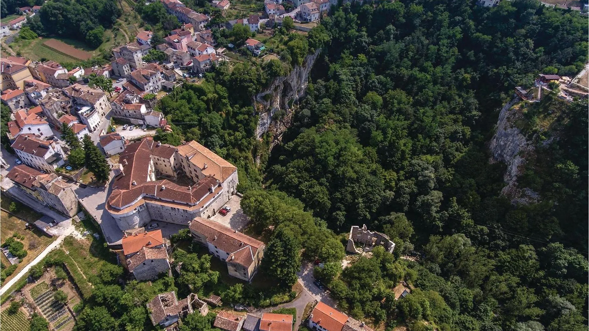 Holiday home Gorgeous Home In Pazin Croatia