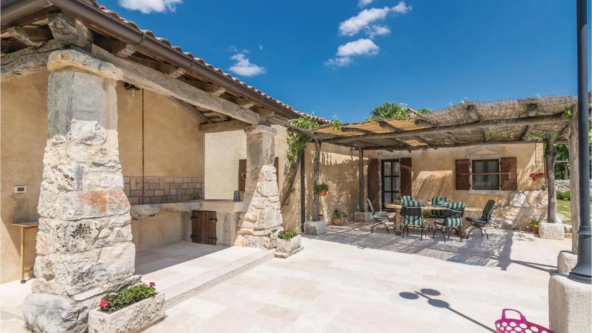 Holiday home Gorgeous Home In Pazin
